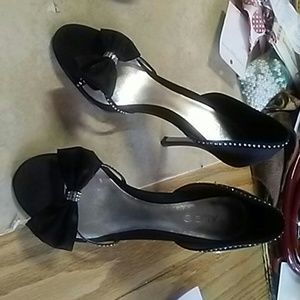 Aldo Tuxedo Dress Pump
